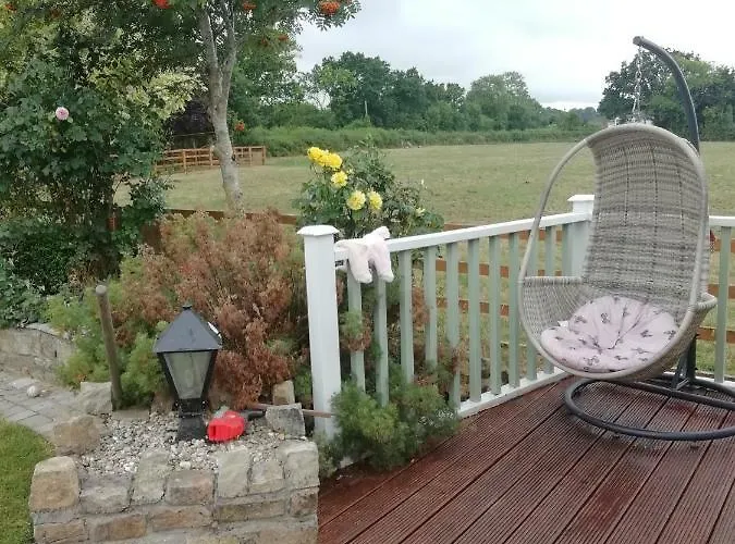 Tig Na Coille Country House *